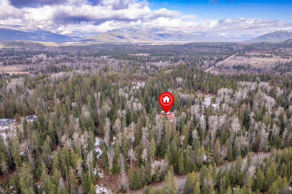 5312 Colburn Culver Rd, Sandpoint, ID 83864