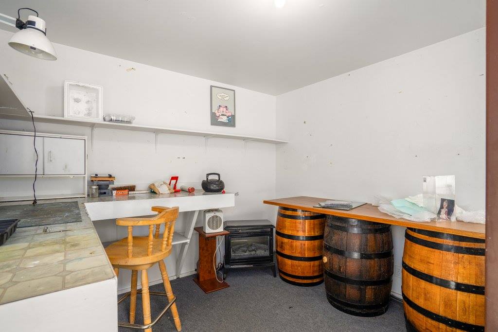 5312 Colburn Culver Rd, Sandpoint, ID 83864