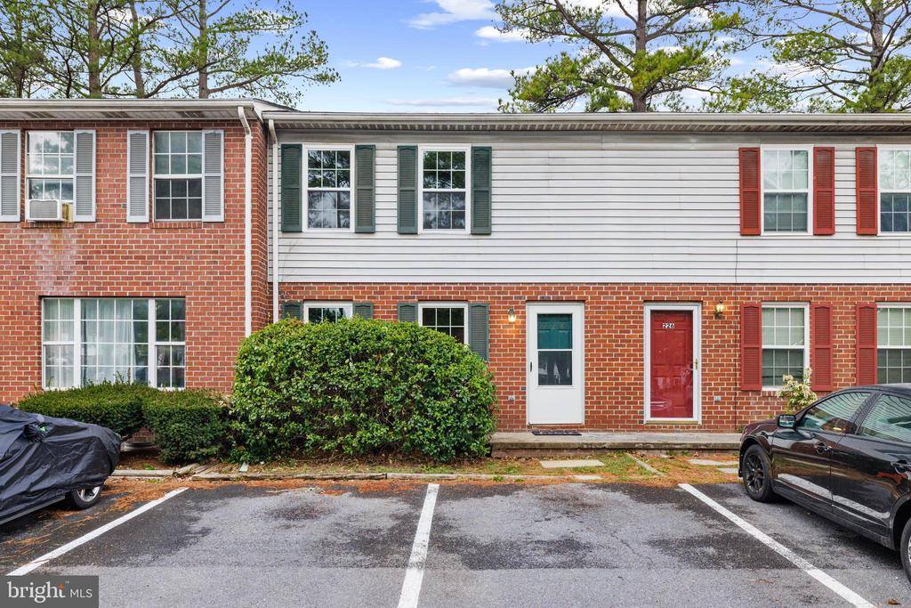 228 Carroll Drive, Stephens City, VA 22655