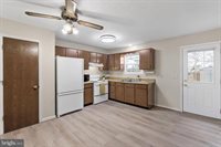 228 Carroll Drive, Stephens City, VA 22655