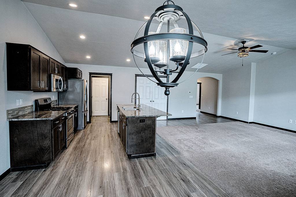6542 West Harmony St, Rathdrum, ID 83858