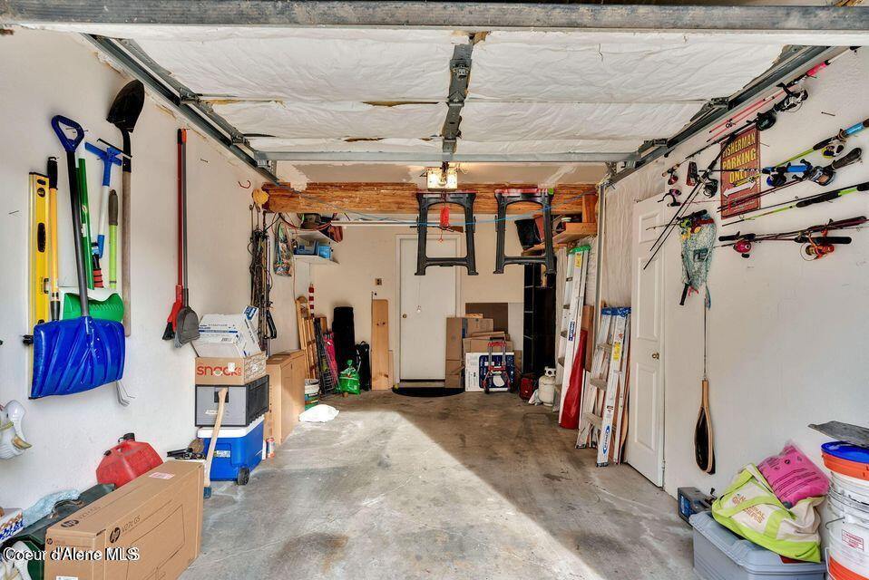 415 East Knotty Pine Ln, Coeur d'Alene, ID 83815