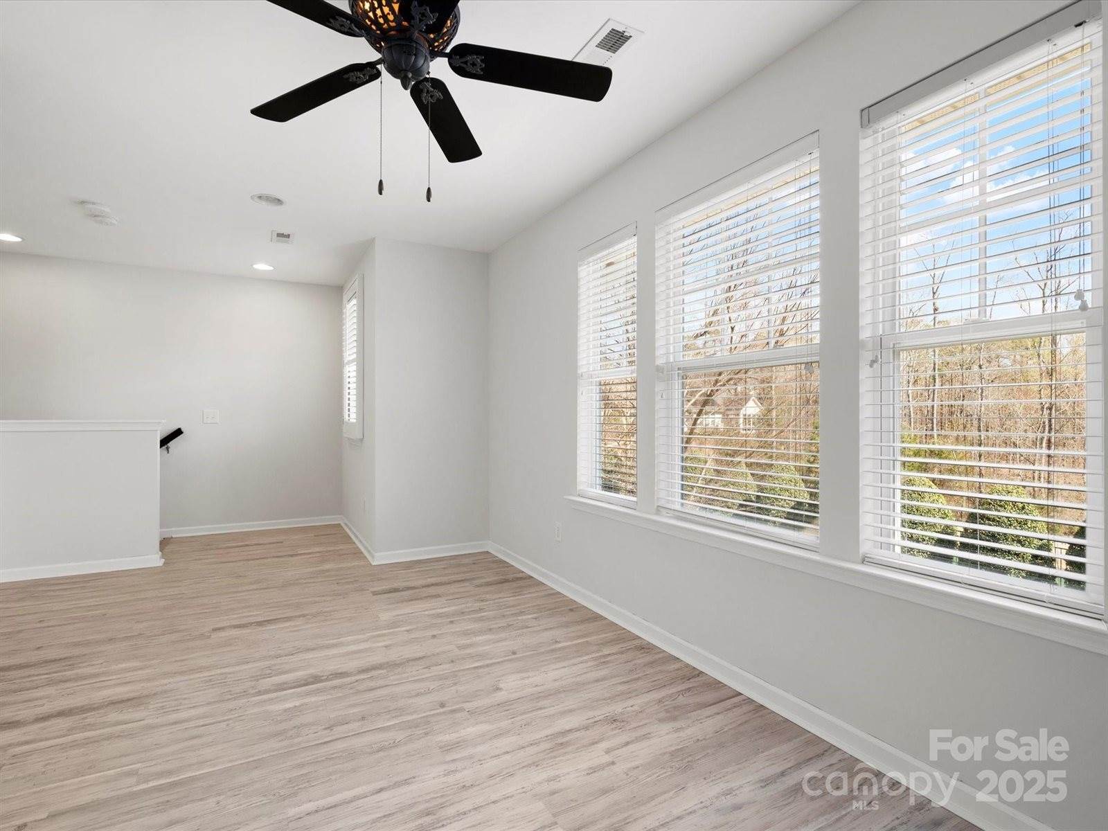 5915 Glenmore Garden Drive, Charlotte, NC 28270