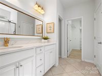 5915 Glenmore Garden Drive, Charlotte, NC 28270