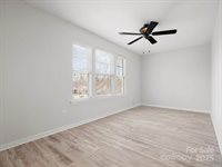 5915 Glenmore Garden Drive, Charlotte, NC 28270