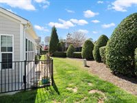 5915 Glenmore Garden Drive, Charlotte, NC 28270