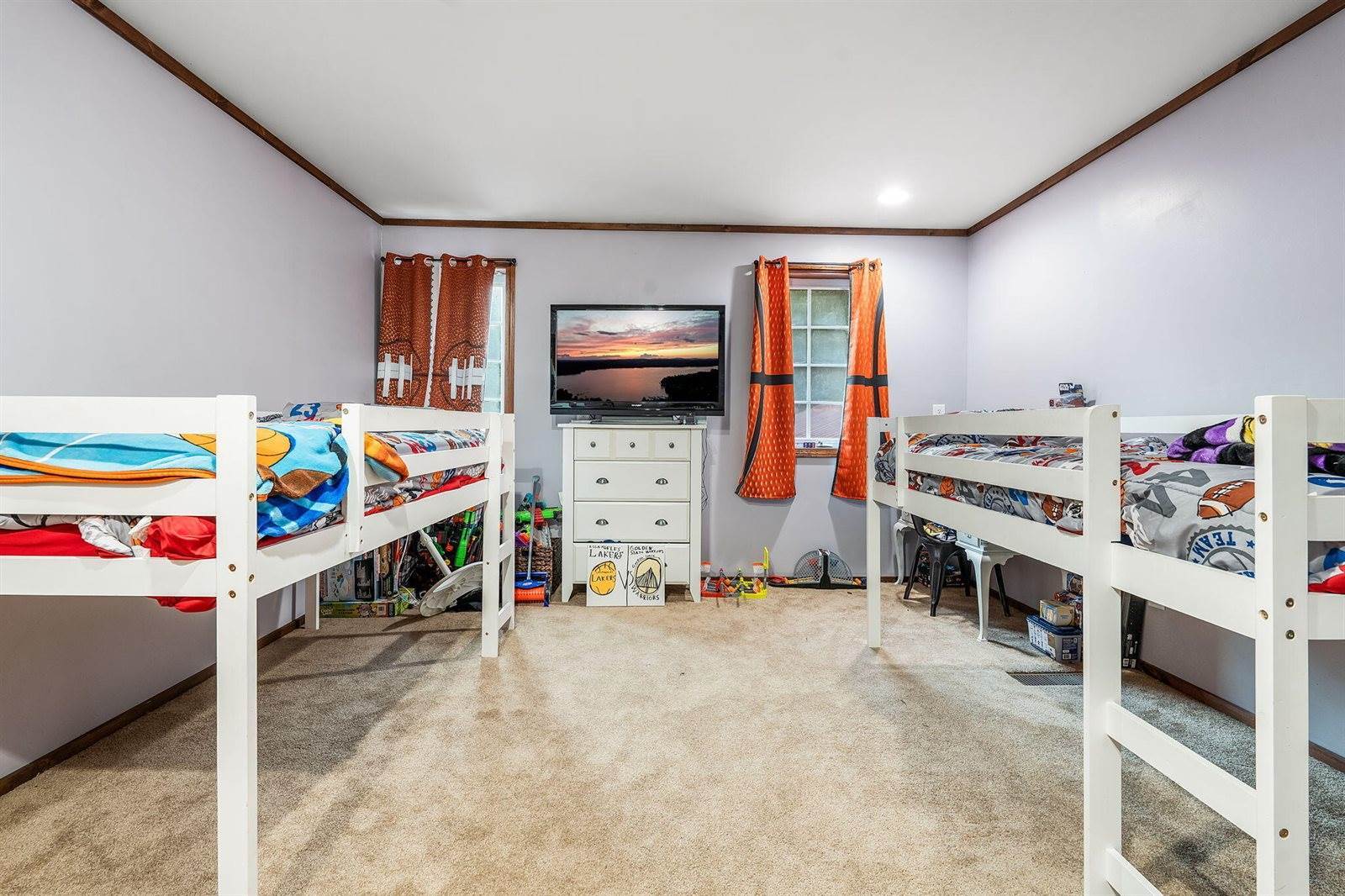 35 Furrough Lane, Lincoln, ME 04457