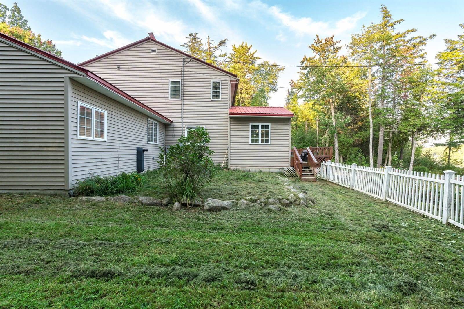 35 Furrough Lane, Lincoln, ME 04457