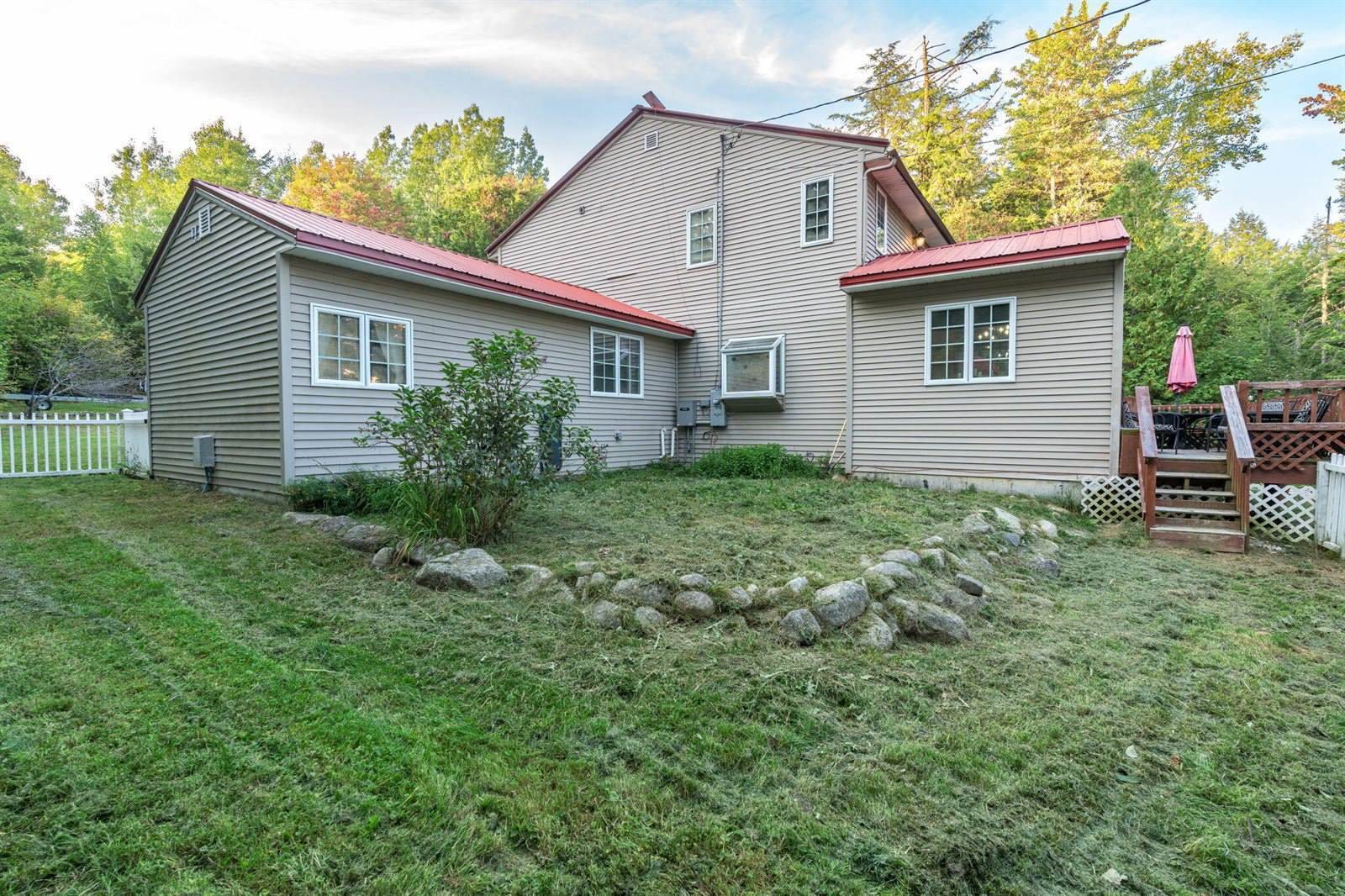35 Furrough Lane, Lincoln, ME 04457