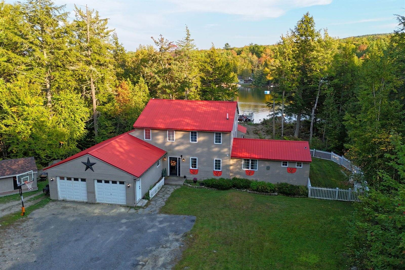 35 Furrough Lane, Lincoln, ME 04457