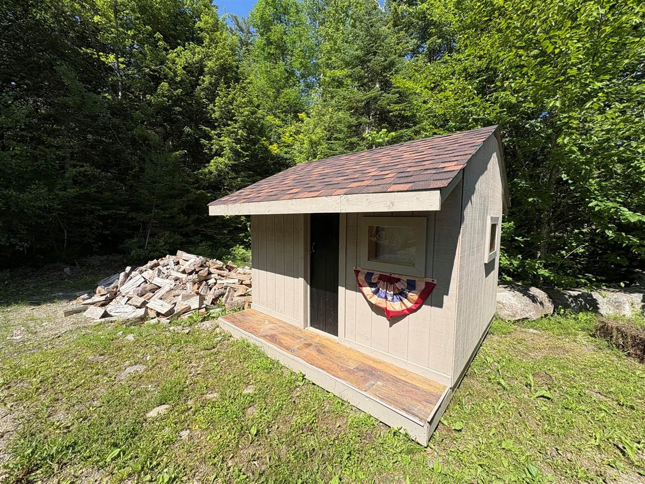 35 Furrough Lane, Lincoln, ME 04457