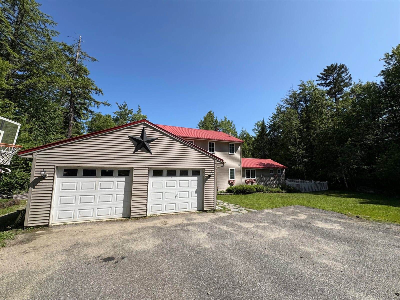 35 Furrough Lane, Lincoln, ME 04457