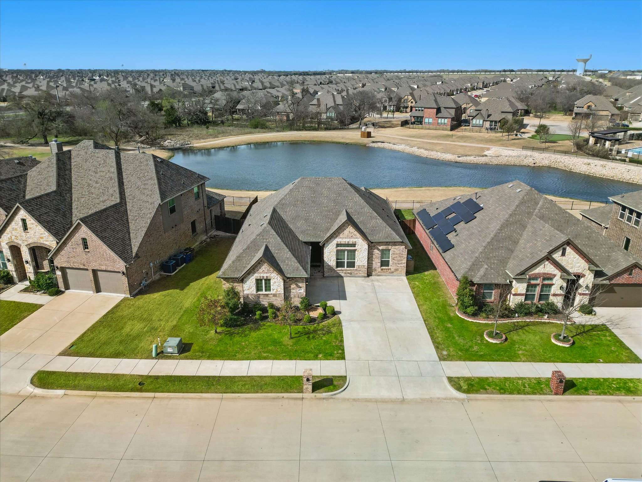 4303 Juniper Ln, Melissa, TX 75454