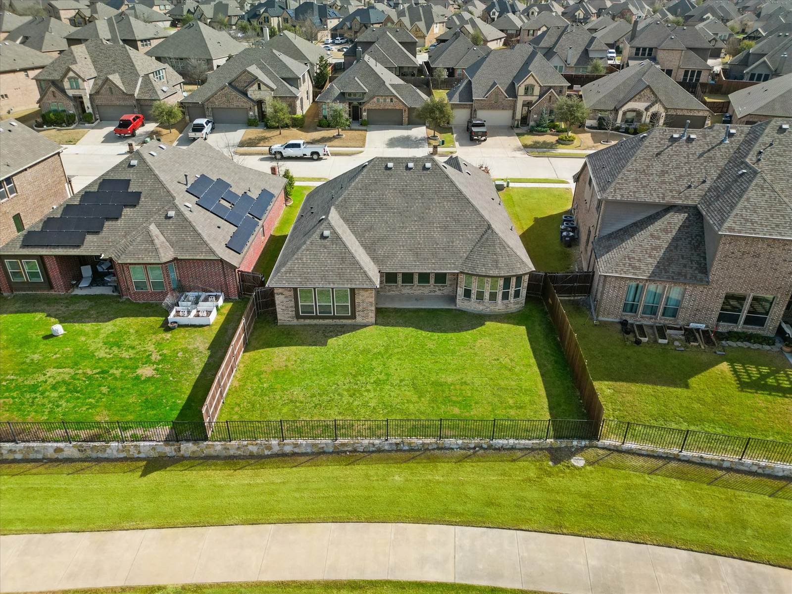 4303 Juniper Ln, Melissa, TX 75454