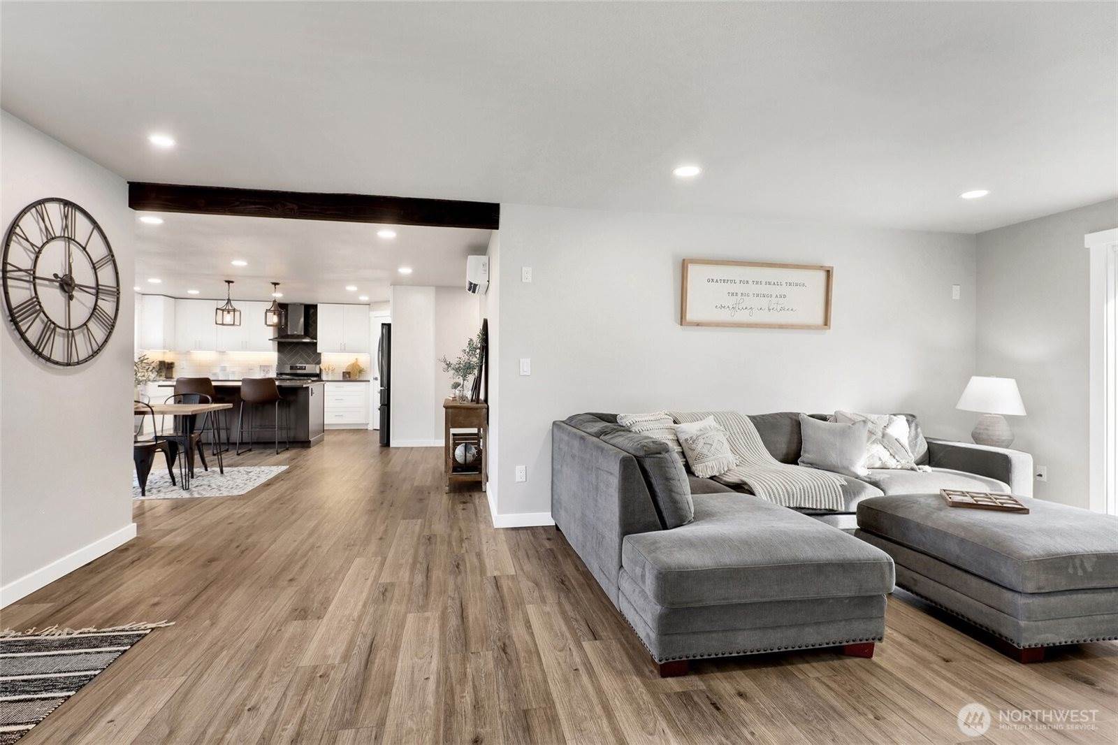 306 West 2nd Street, Nooksack, WA 98276