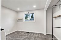 306 West 2nd Street, Nooksack, WA 98276