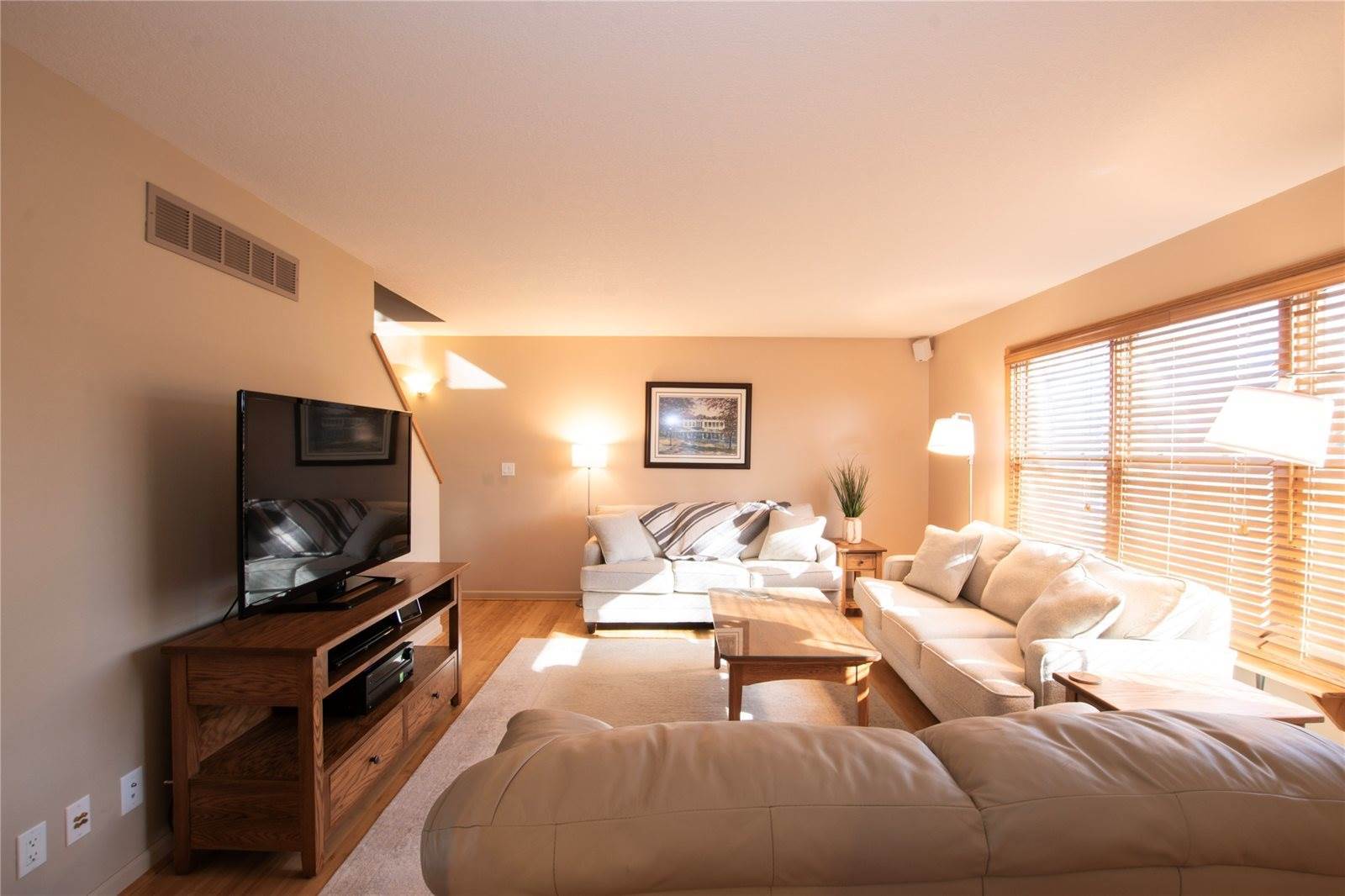 2830 Somerset Drive, Ames, IA 50010