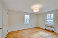 49 Monroe St E, Norwood, MA 02062