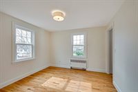 49 Monroe St E, Norwood, MA 02062