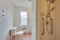 49 Monroe St E, Norwood, MA 02062