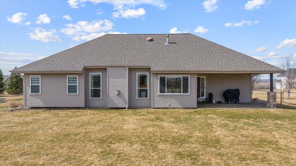 18325 Jaylen Drive, Council Bluffs, IA 51503