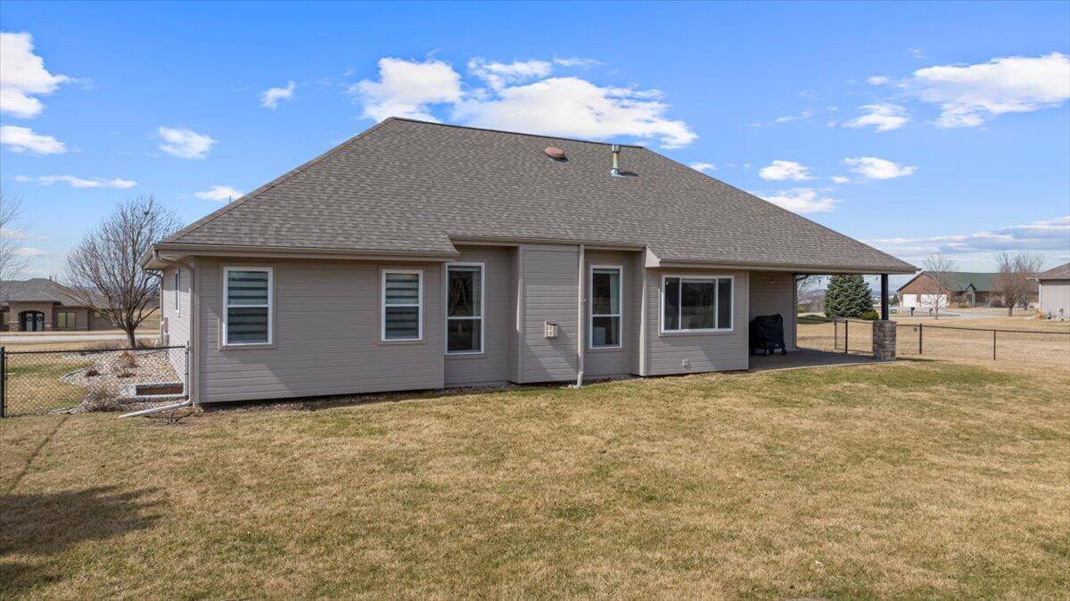 18325 Jaylen Drive, Council Bluffs, IA 51503