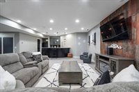 18325 Jaylen Drive, Council Bluffs, IA 51503