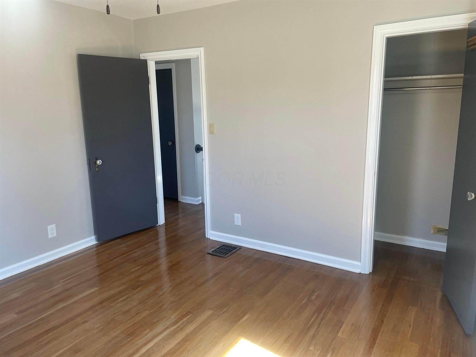 280 South Brinker Avenue, Columbus, OH 43204