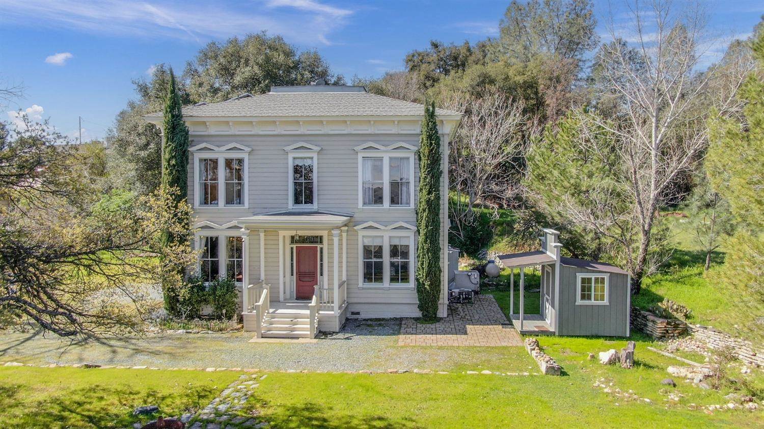 668 Mark Twain, Angels Camp, CA 95222