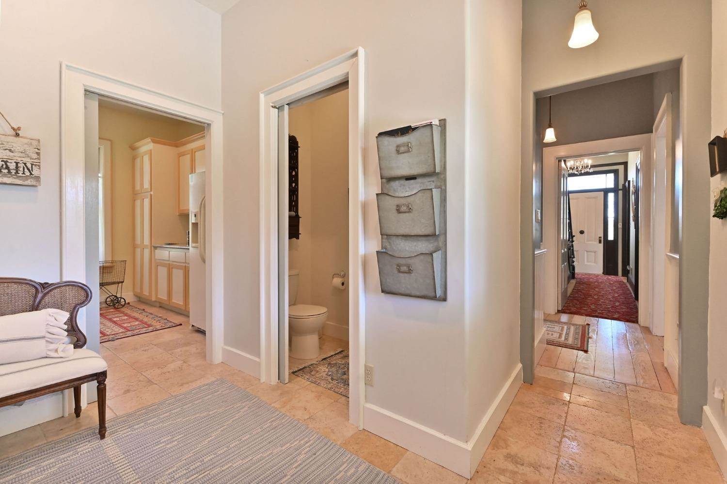 668 Mark Twain, Angels Camp, CA 95222
