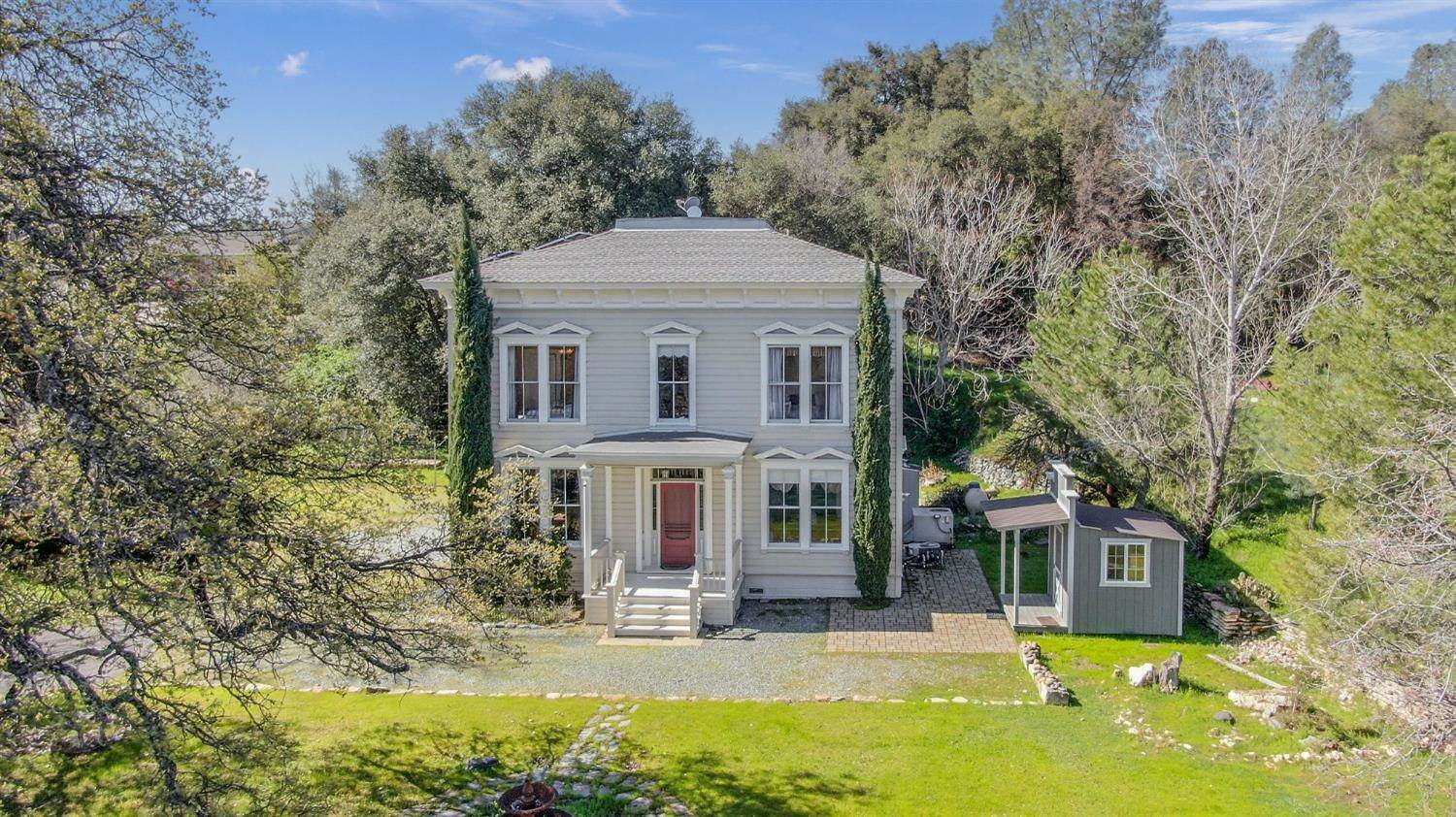 668 Mark Twain, Angels Camp, CA 95222