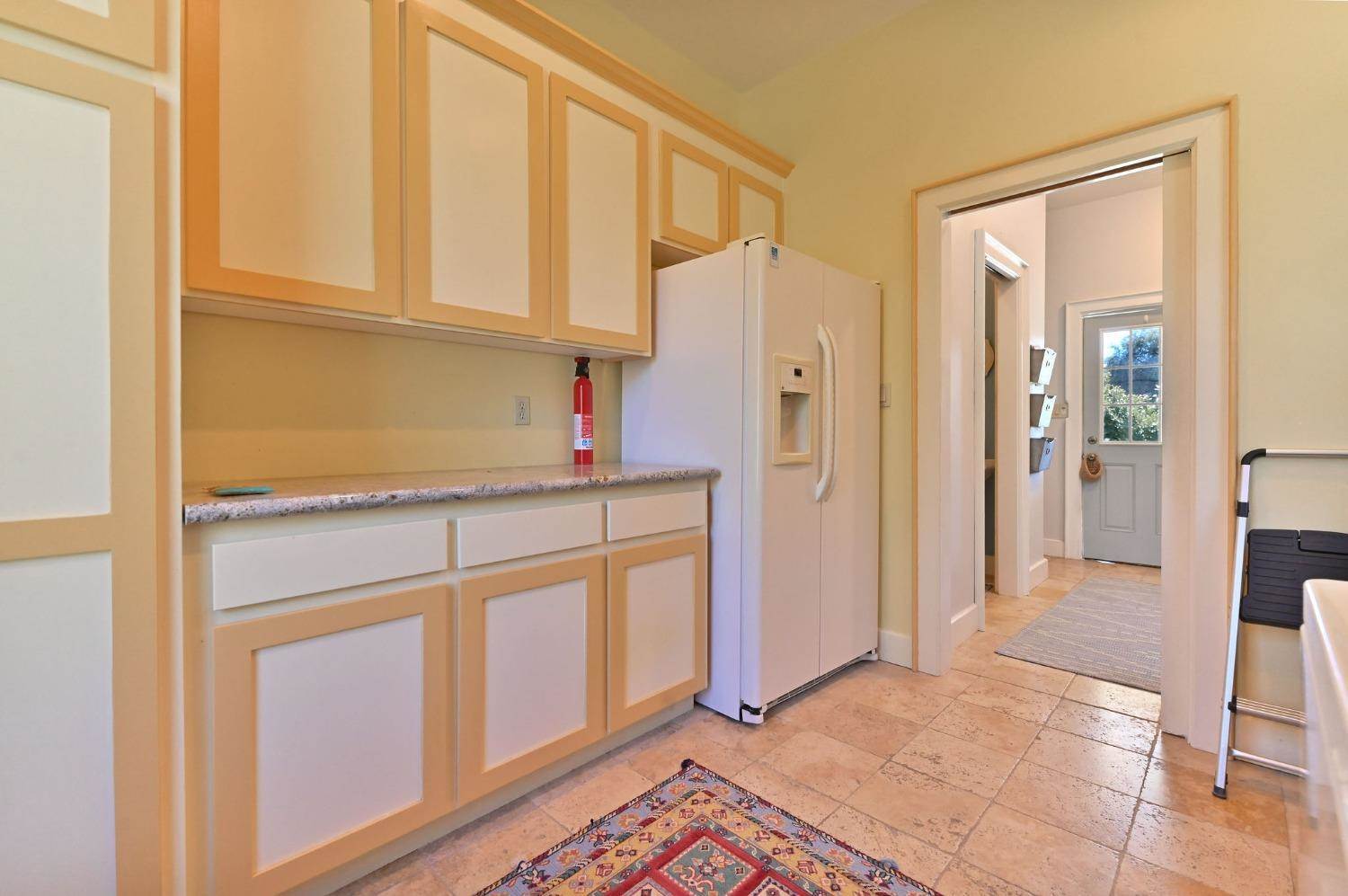 668 Mark Twain, Angels Camp, CA 95222