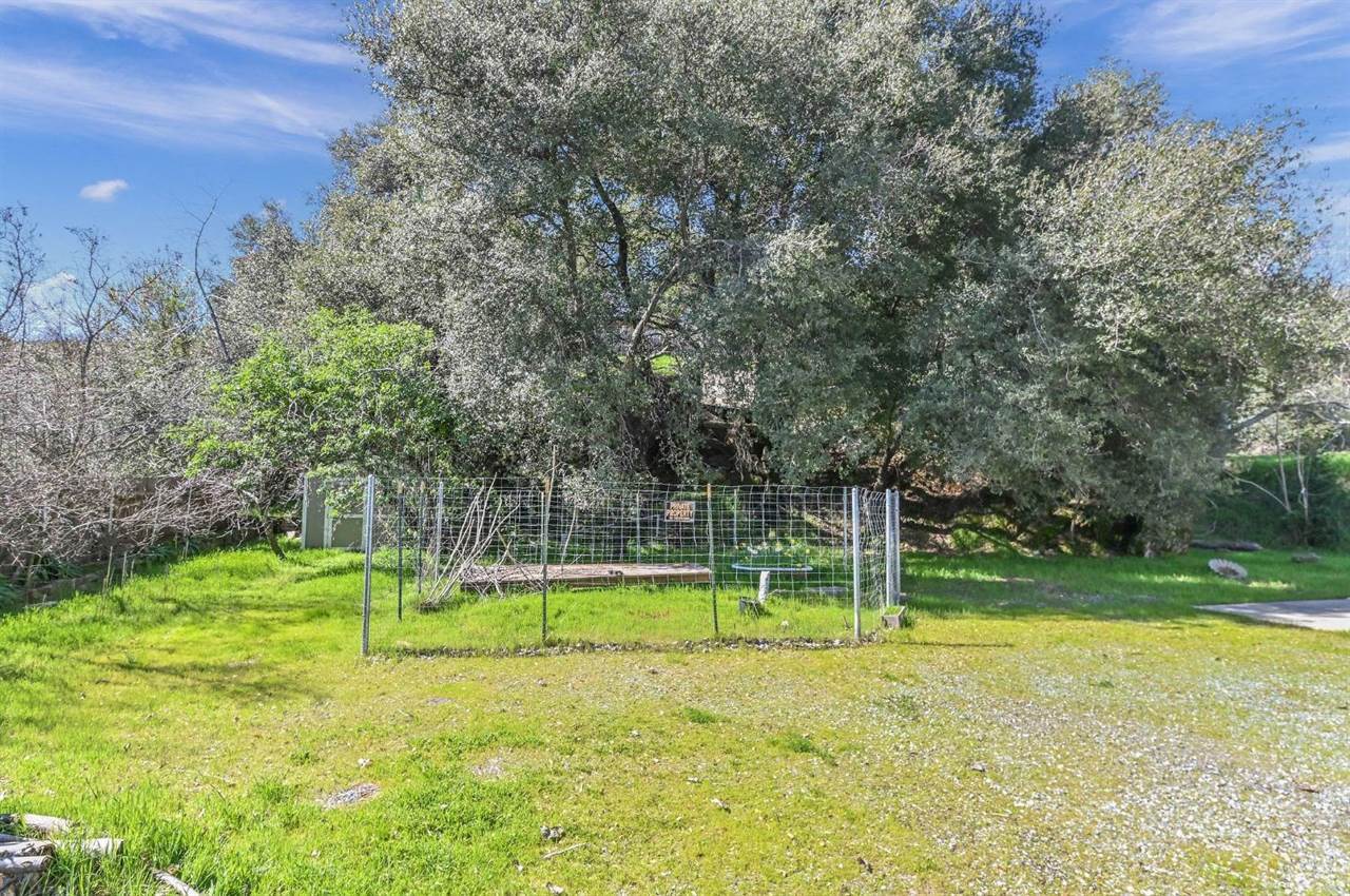 668 Mark Twain, Angels Camp, CA 95222