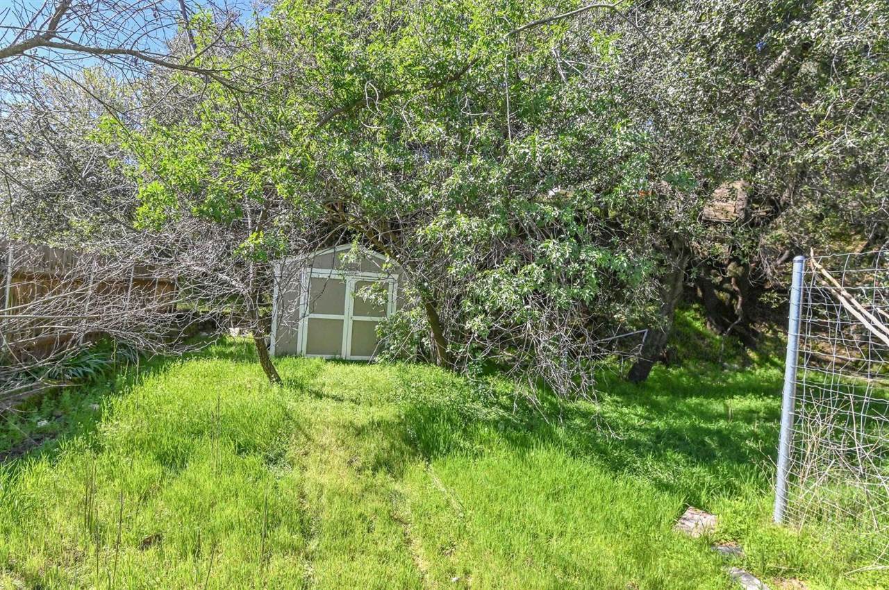 668 Mark Twain, Angels Camp, CA 95222