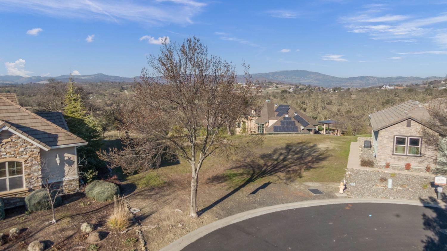 186 Leaf Crest Court, Copperopolis, CA 95228