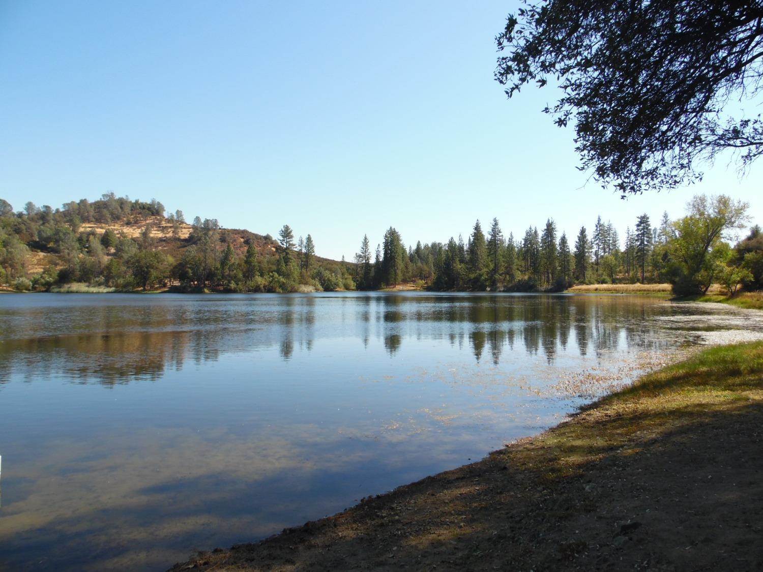 0 Lakeside Dr, Mountain Ranch, CA 95246