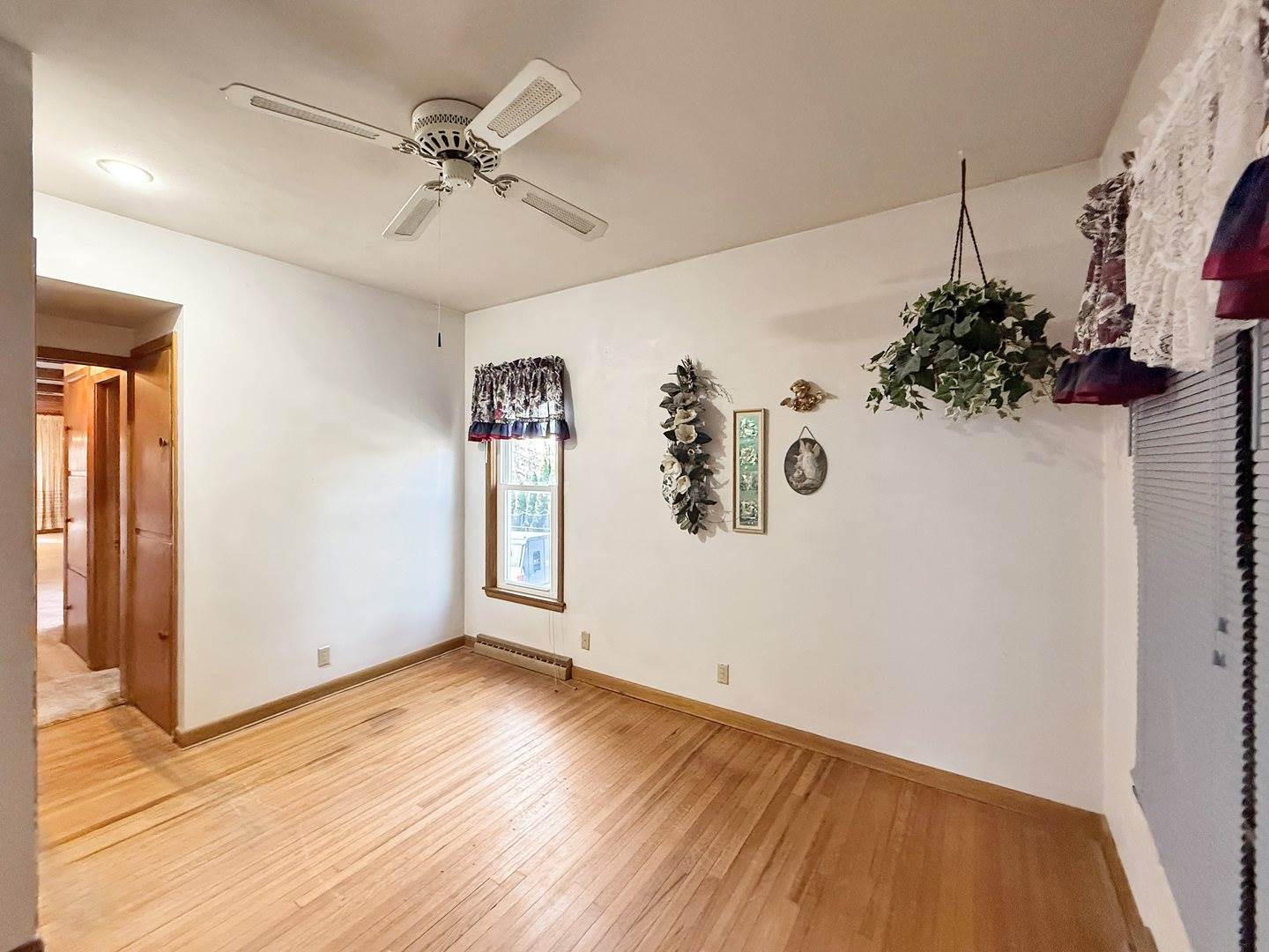 52 North Mernitz Avenue, Freeport, IL 61032