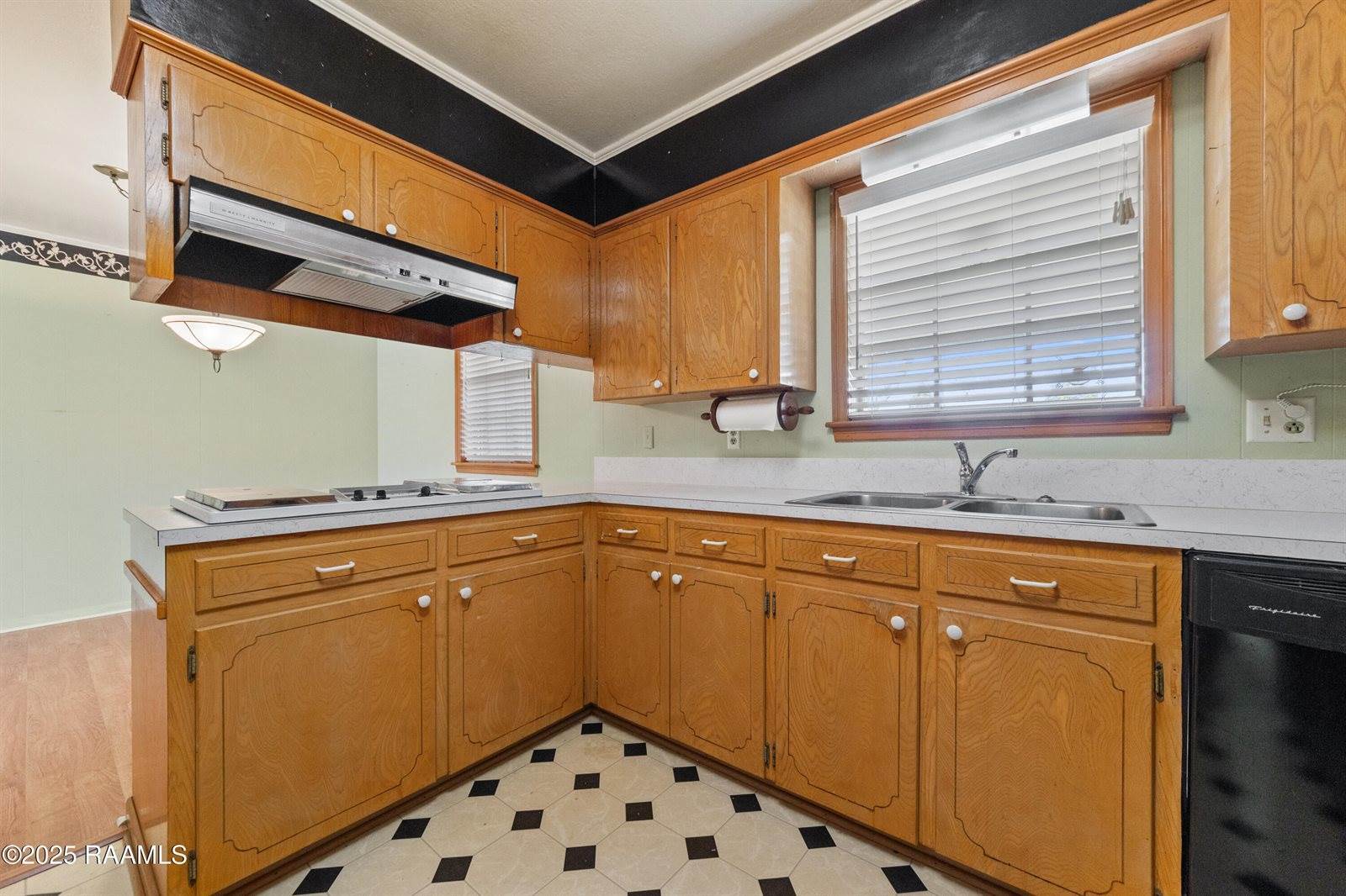 107 Medina Drive, Lafayette, LA 70503