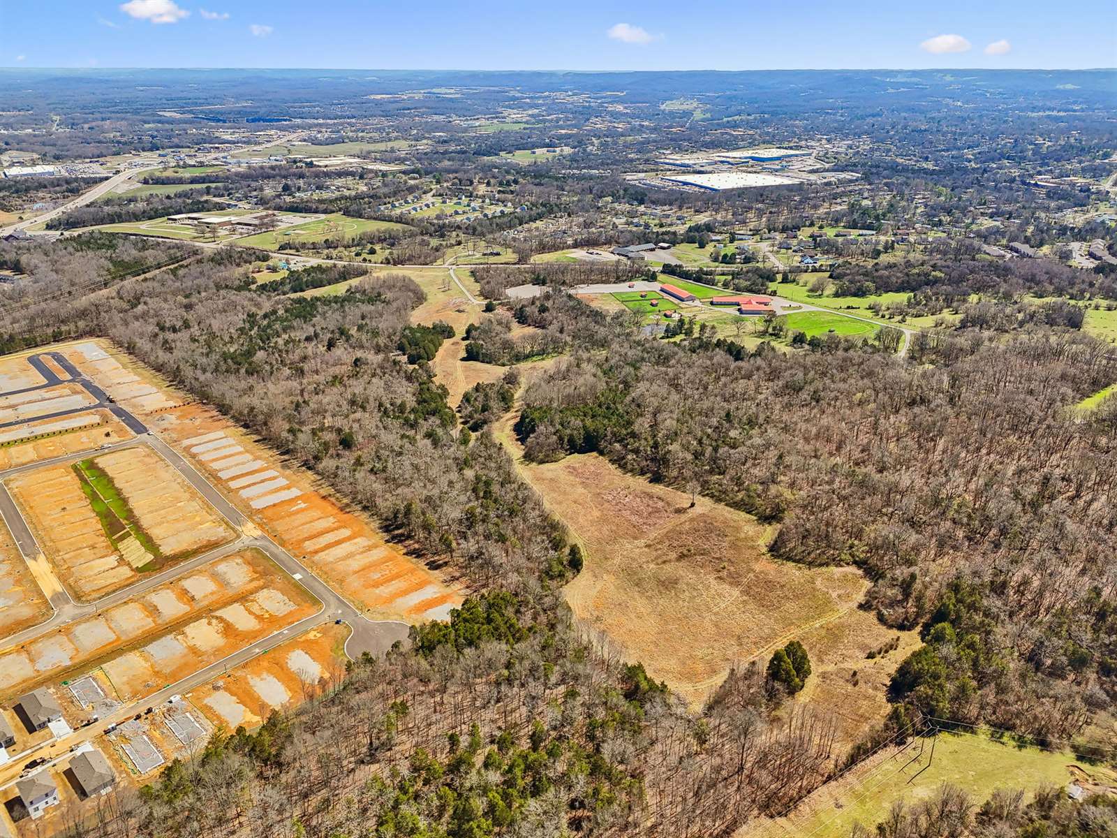 1233 W Ellington Pkwy, Lewisburg, TN 37091