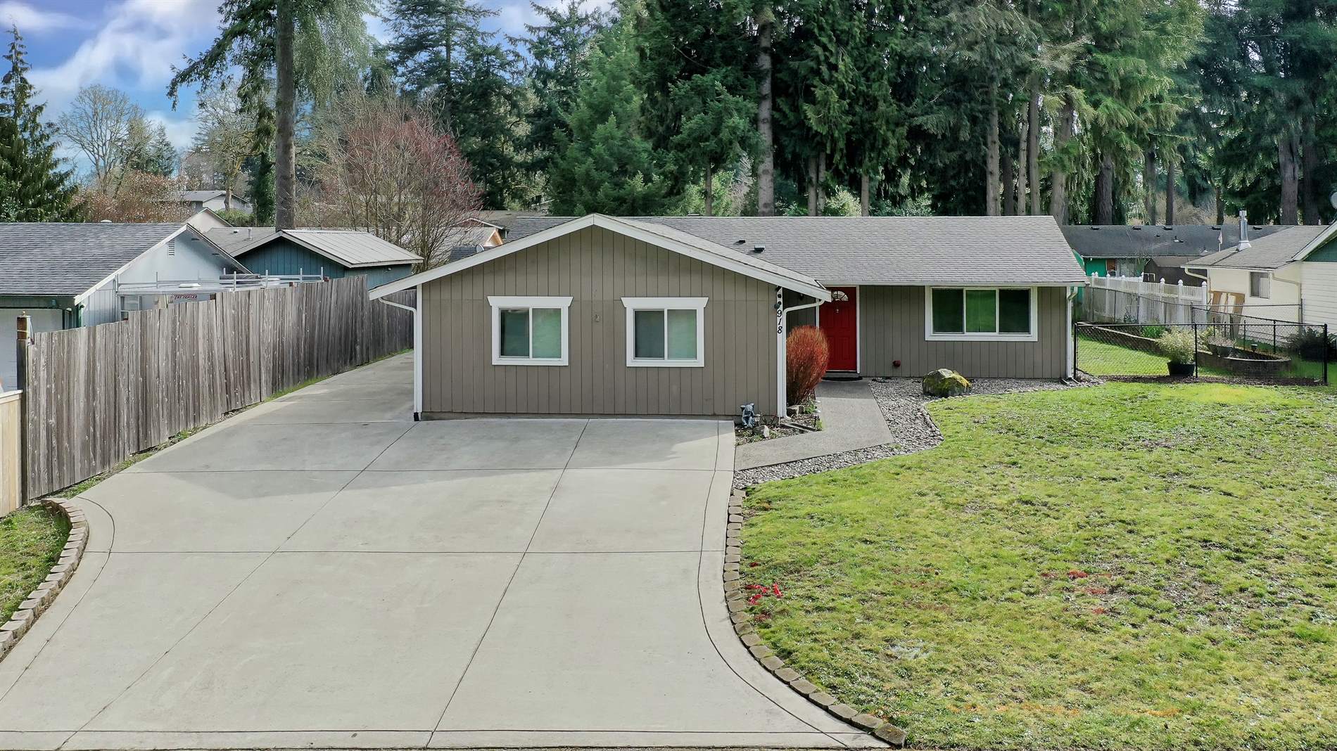 918 Gregory Way SE, Lacey, WA 98513