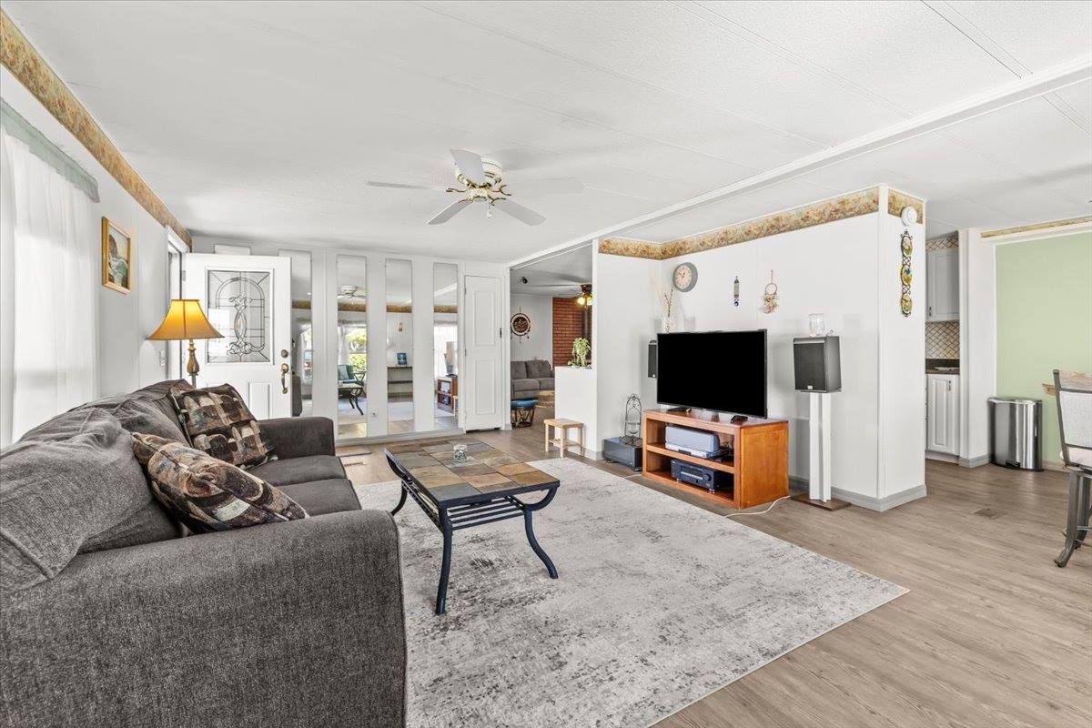 12459 Fairway Avenue, Brooksville, FL 34613