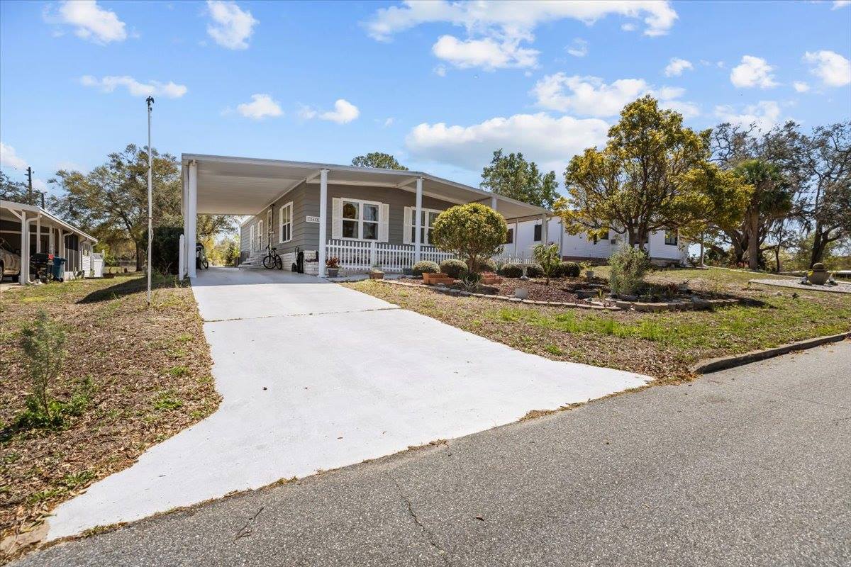 12459 Fairway Avenue, Brooksville, FL 34613