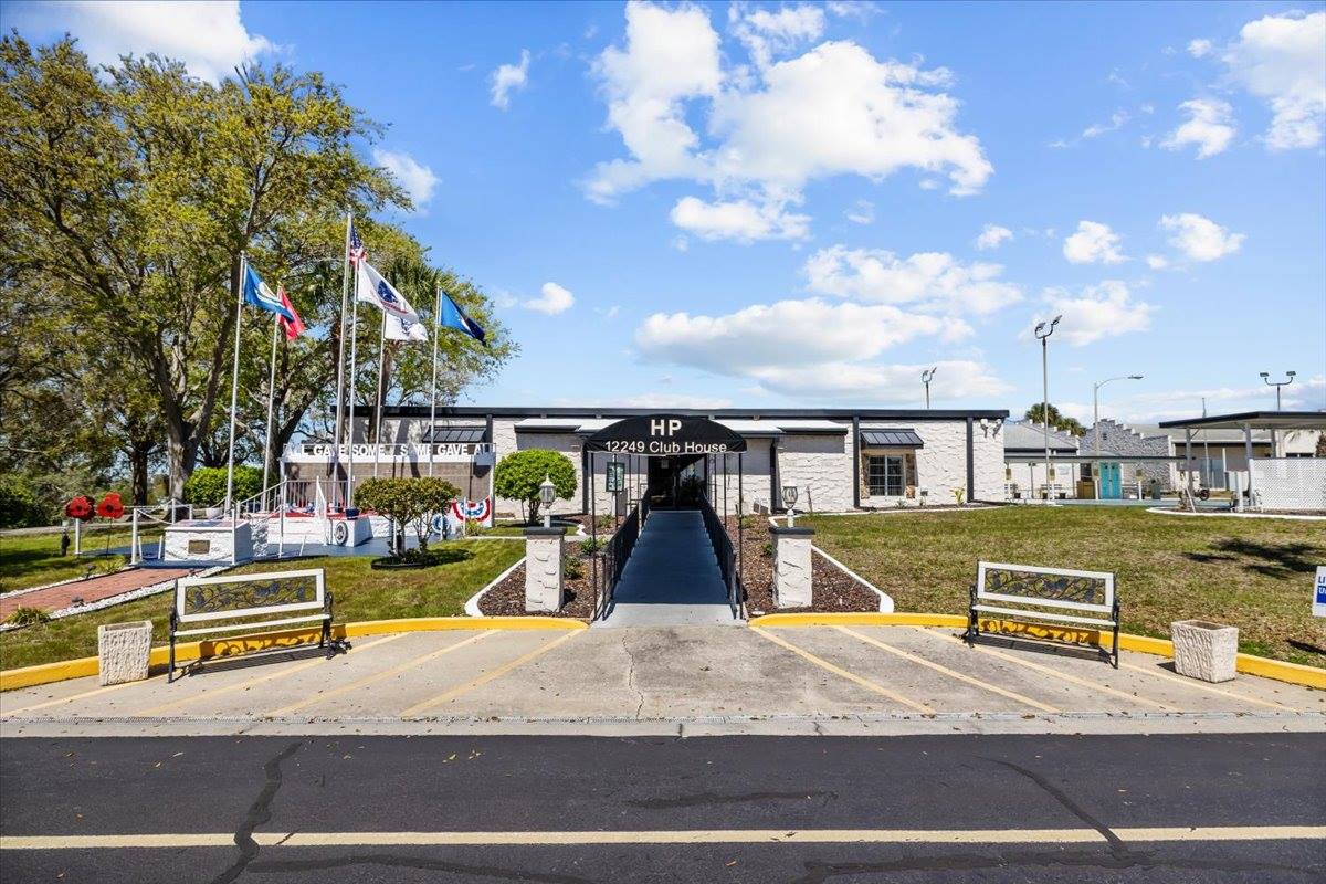 12459 Fairway Avenue, Brooksville, FL 34613