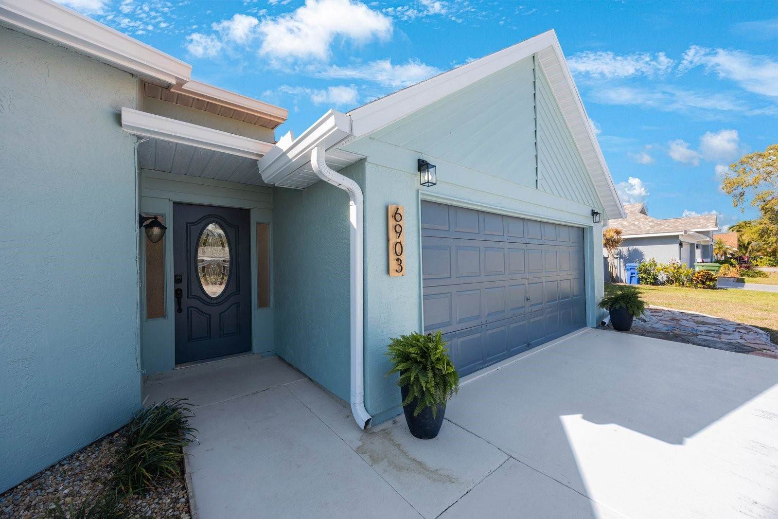 6903 34TH Avenue West, Bradenton, FL 34209