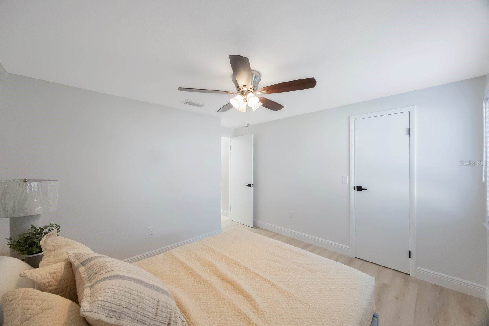 6903 34TH Avenue West, Bradenton, FL 34209