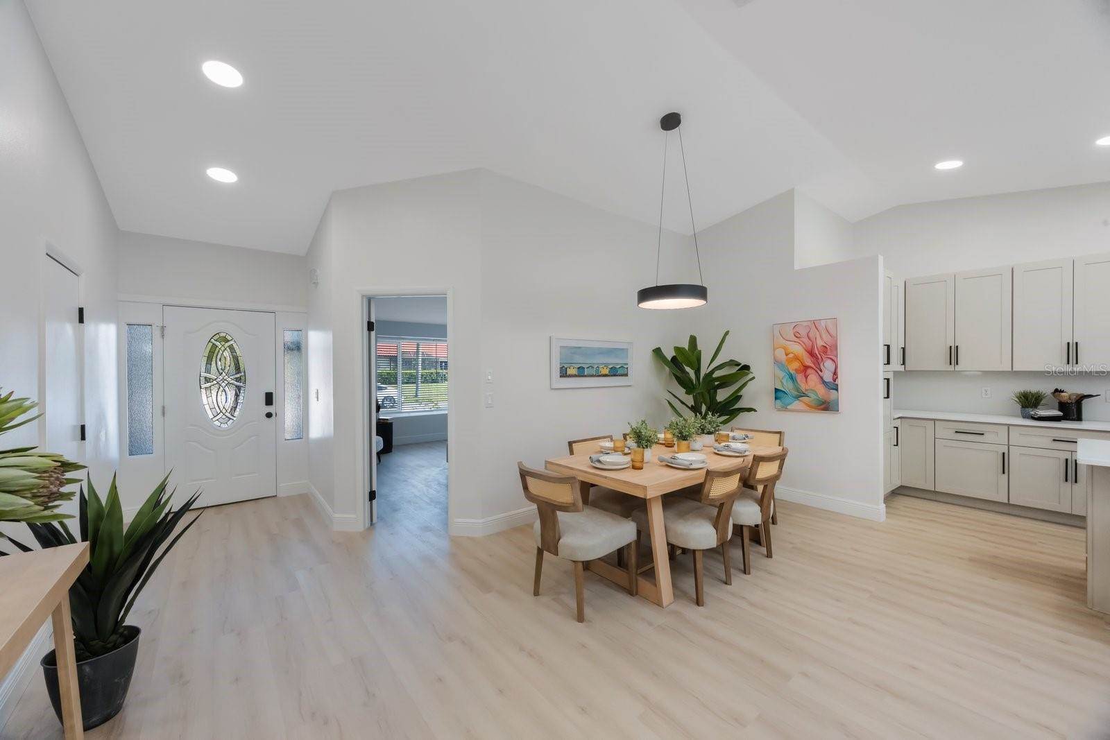 6903 34TH Avenue West, Bradenton, FL 34209