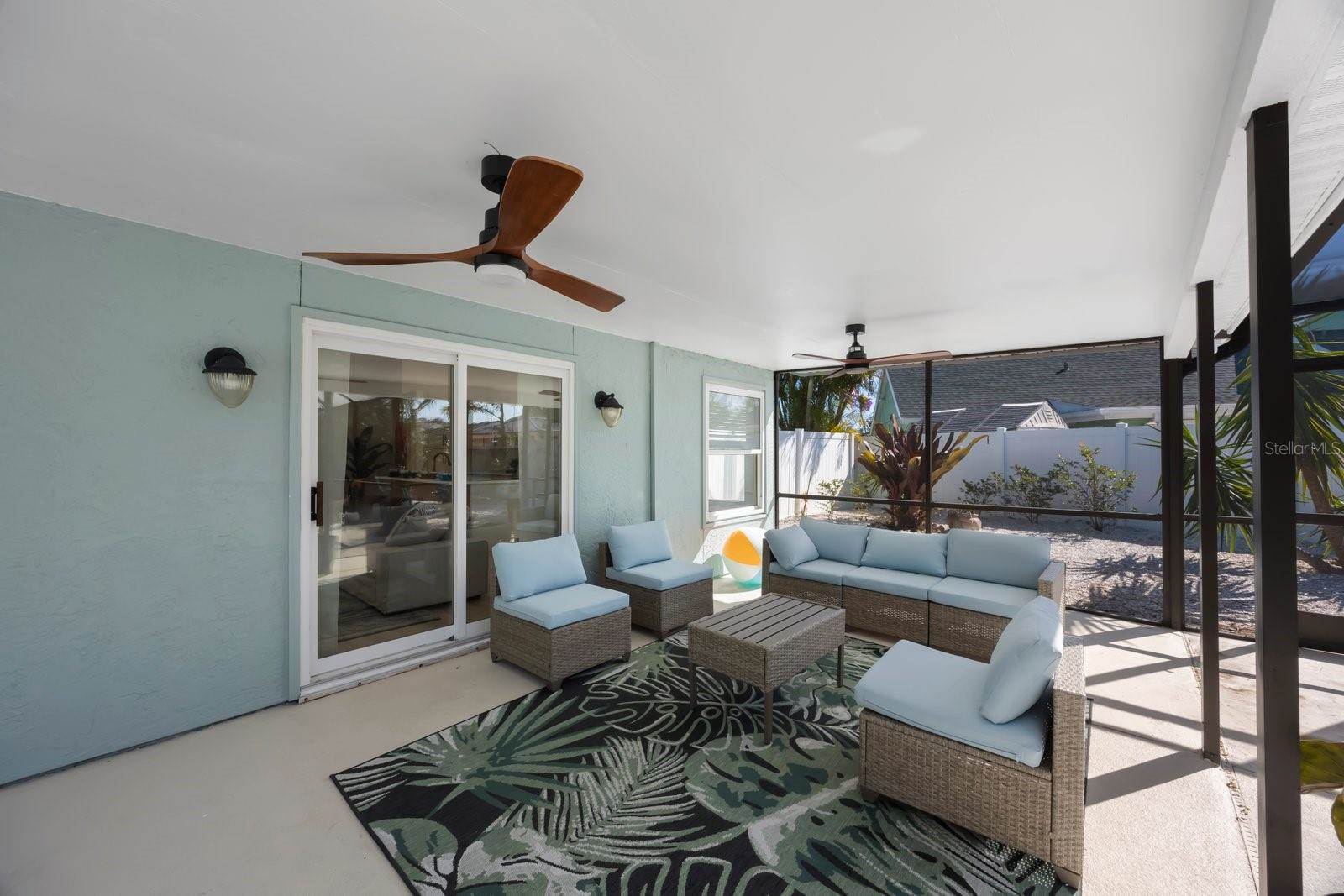 6903 34TH Avenue West, Bradenton, FL 34209