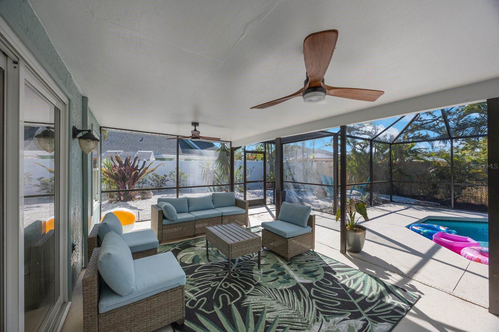 6903 34TH Avenue West, Bradenton, FL 34209