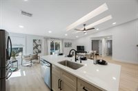 6903 34TH Avenue West, Bradenton, FL 34209