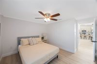 6903 34TH Avenue West, Bradenton, FL 34209